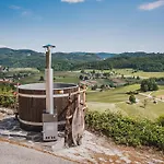 Villa Cozy Countryside Retreat With Hot-tub - Two Bedroom With Hot Tub *