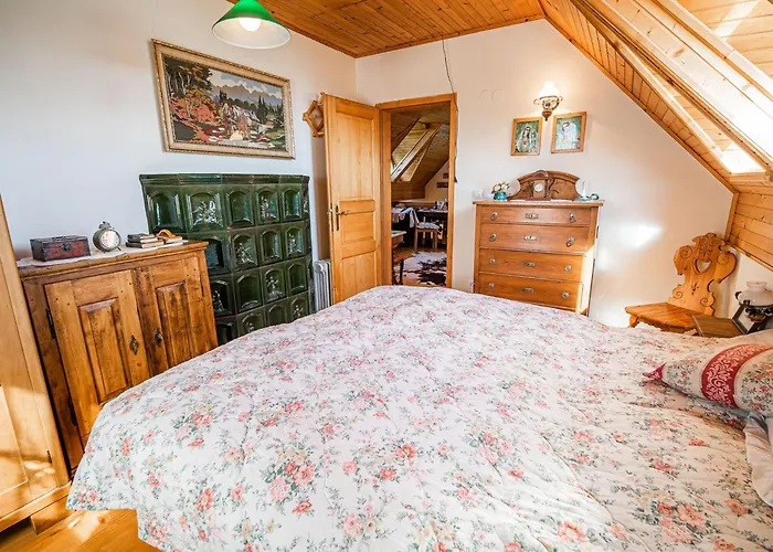 ヴィラ Cozy Countryside Retreat With Hot-tub - Two Bedroom With Hot Tub Koritnica