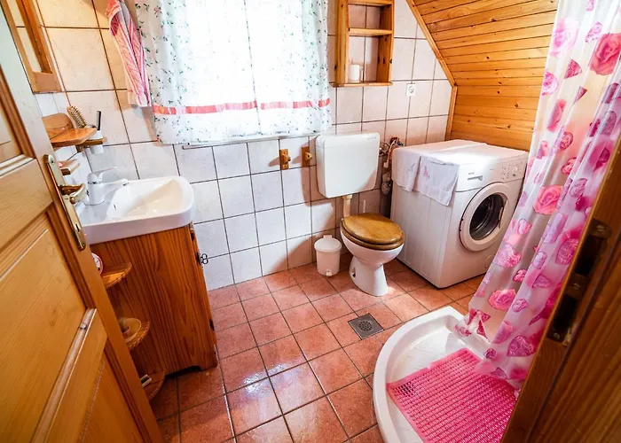 Cozy Countryside Retreat With Hot-tub - Two Bedroom With Hot Tub Vila