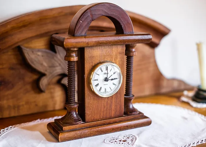 Cozy Countryside Retreat With Hot-tub - Two Bedroom With Hot Tub *